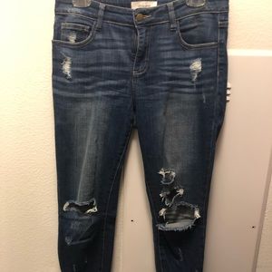 Venice Super Distressed Skinny Jeans